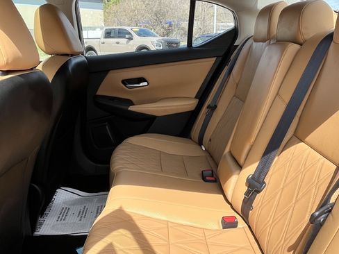 Used 2023 Nissan Sentra SV w/ SV Premium Package FWD image 14