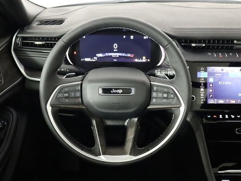 New 2026 Jeep Grand Cherokee L Limited AWD/4WD image 7