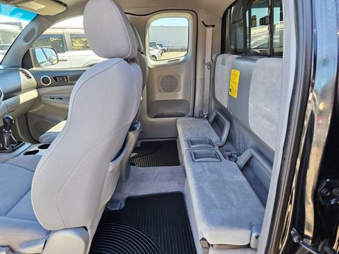 Used 2007 Toyota Tacoma PreRunner w/ TRD Off-Road Pkg #1 RWD image 17