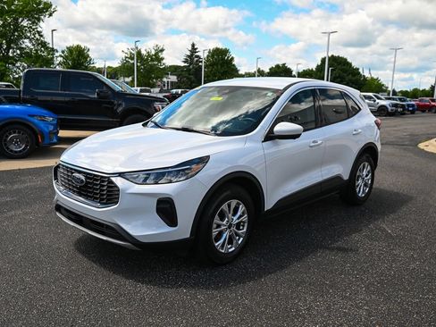 Certified 2023 Ford Escape Active w/ Tech Pack #2 AWD/4WD image 9