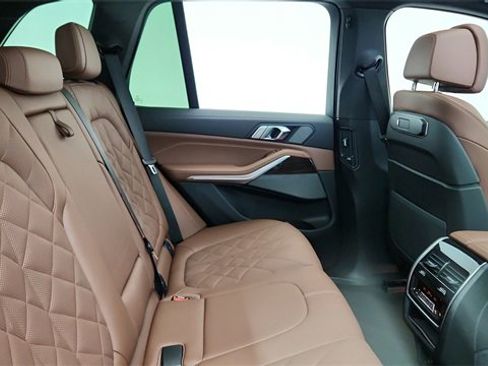 Used 2026 BMW X5 sDrive40i image 24