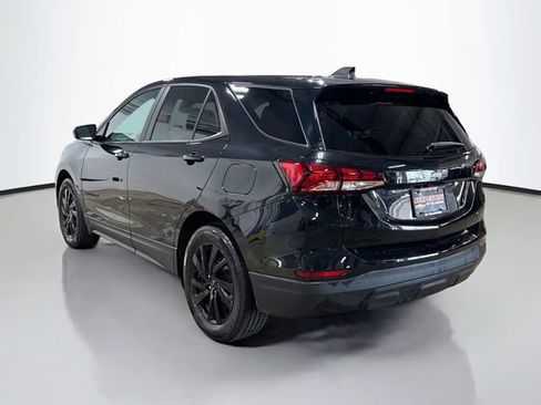 Used 2024 Chevrolet Equinox LS w/ LS Convenience Package FWD image 8