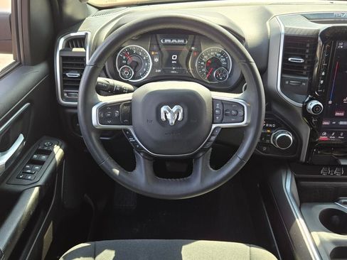 Used 2025 RAM 1500 Big Horn AWD/4WD image 13