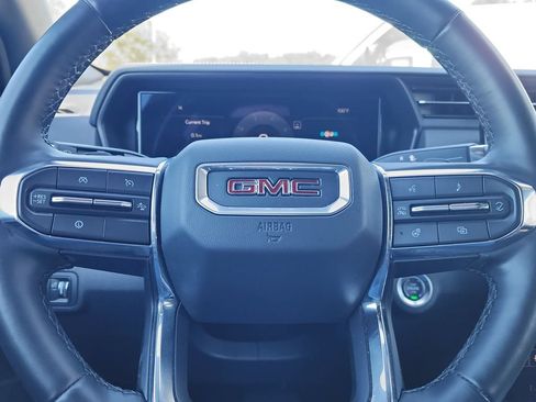 Used 2025 GMC Terrain Elevation AWD/4WD image 14