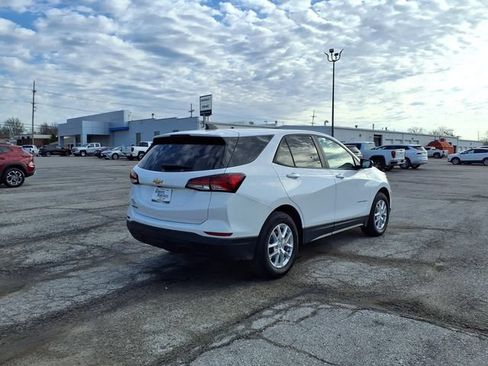 Used 2024 Chevrolet Equinox LS w/ LS Convenience Package FWD image 23