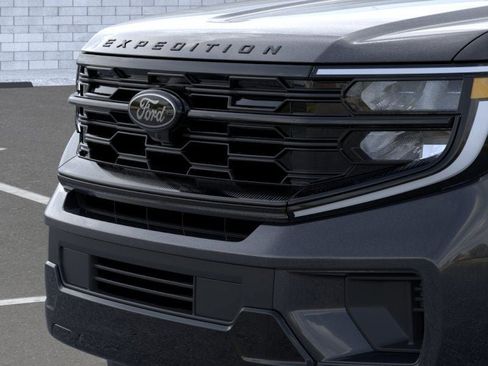 New 2026 Ford Expedition Max Platinum w/ Stealth Appearance Package AWD/4WD image 17