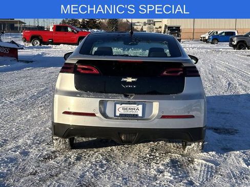 Used 2011 Chevrolet Volt Premium w/ Premium Trim Package image 4