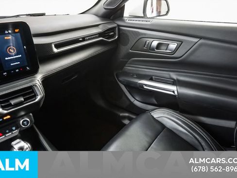 Used 2025 Ford Mustang Premium RWD image 36