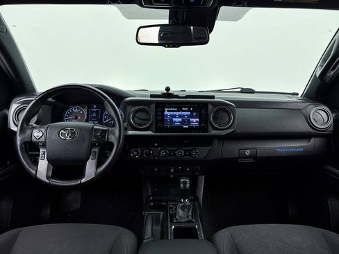 Used 2019 Toyota Tacoma TRD Off-Road image 20