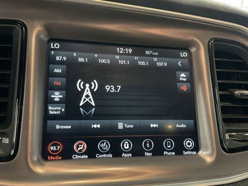 Used 2020 Dodge Challenger SXT w/ Blacktop Package image 19