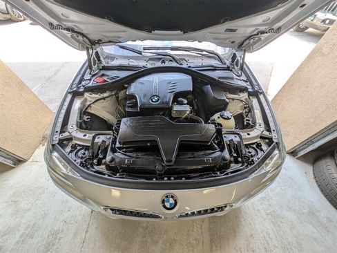 Used 2016 BMW 328i Sedan RWD image 17