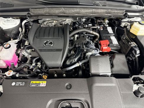 Used 2024 Lexus RX 350 FWD w/ Technology Package image 40