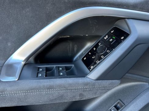 New 2025 Audi SQ5 Premium Plus image 8