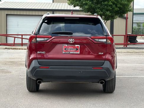 Certified 2025 Toyota RAV4 XLE FWD image 7