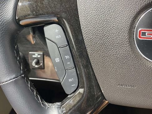 Used 2024 GMC Savana 2500 w/ Driver Convenience Package RWD image 24