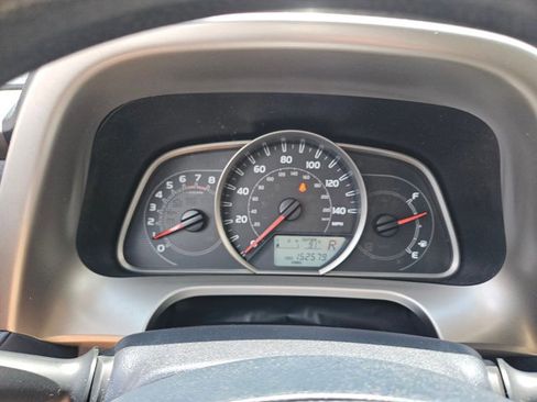 Used 2015 Toyota RAV4 LE FWD image 18