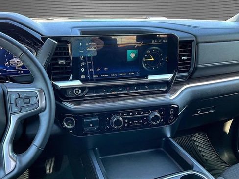 Used 2025 Chevrolet Silverado 2500 LT w/ All Star Edition AWD/4WD image 10