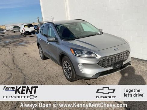 Used 2022 Ford Escape SEL image 1