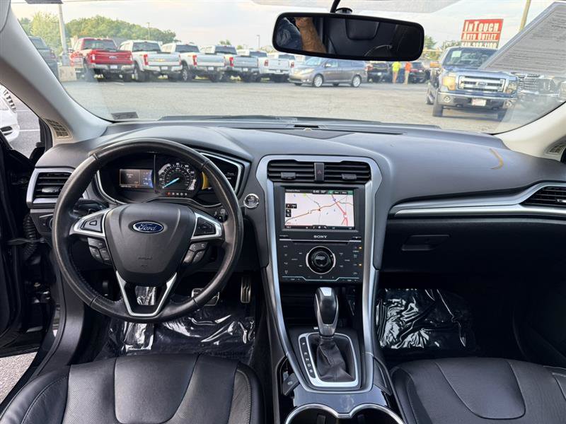 Used 2015 Ford Fusion Titanium AWD/4WD image 25