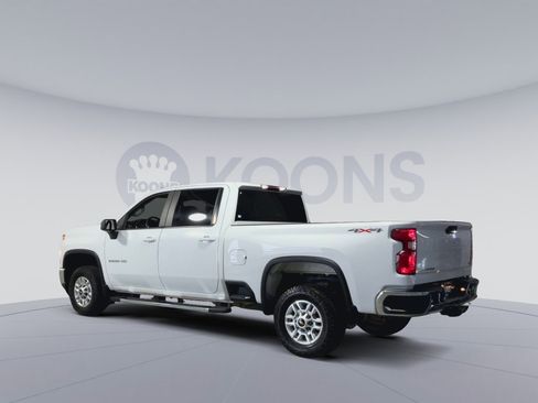 Used 2022 Chevrolet Silverado 2500 LT AWD/4WD image 8