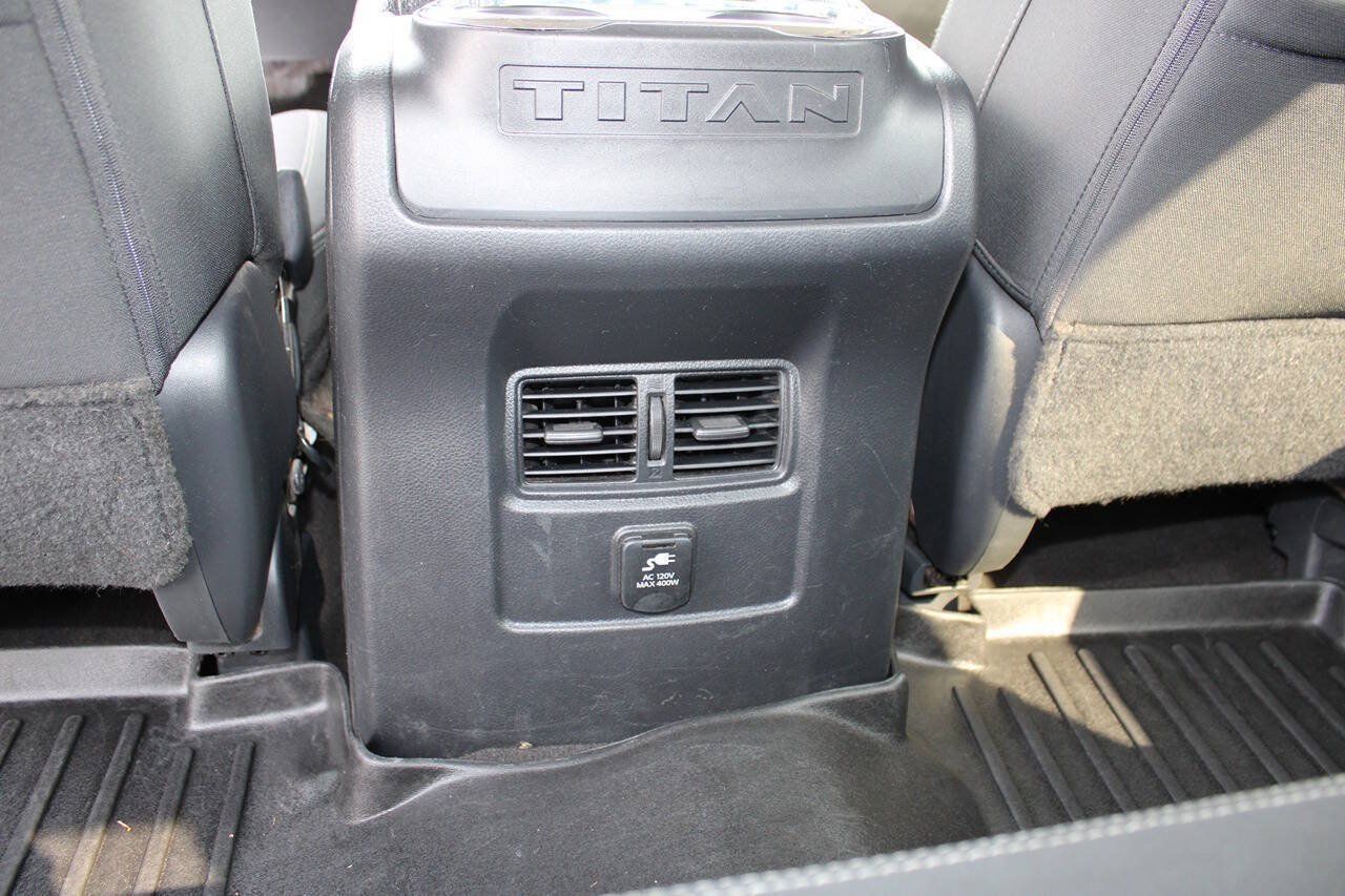 Used 2018 Nissan Titan SV w/ SV Convenience Package AWD/4WD image 42