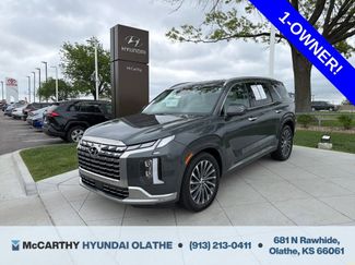 Used 2023 Hyundai Palisade Calligraphy w/ Cargo Package FWD video 1