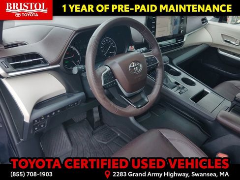 Certified 2023 Toyota Sienna Platinum AWD/4WD image 14