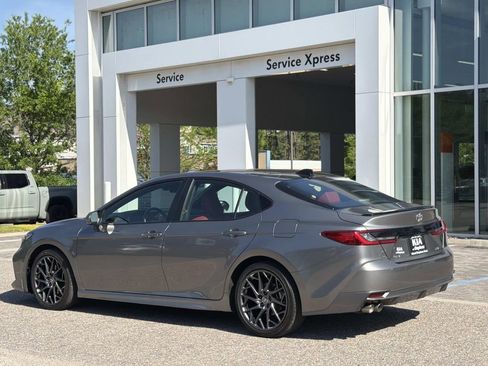 Used 2025 Toyota Camry XSE FWD image 6