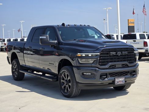 New 2026 RAM 2500 Laramie w/ Night Edition AWD/4WD image 3