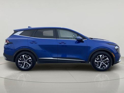 Used 2023 Kia Sportage EX FWD image 2