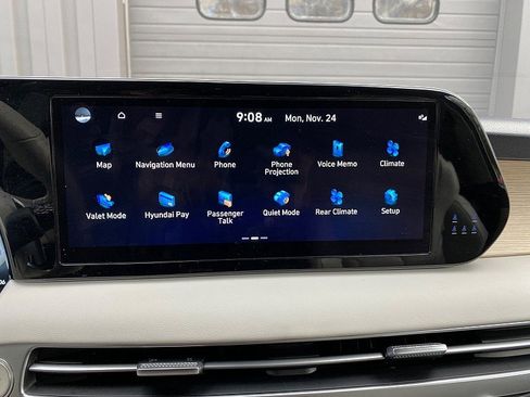 Used 2024 Hyundai Palisade Limited image 47