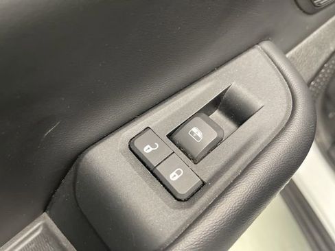 Used 2023 Jeep Grand Cherokee Limited w/ Trailer Tow Prep Group (B) image 27