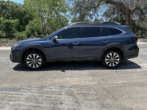 Used 2024 Subaru Outback Touring XT image 2