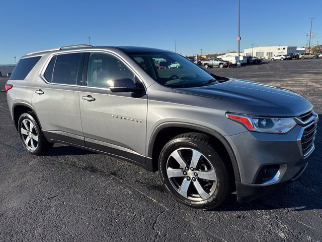 Used 2018 Chevrolet Traverse LT AWD/4WD image 3