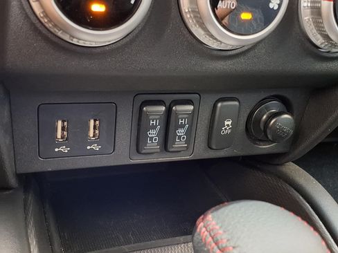 Used 2026 Mitsubishi Outlander Sport LE AWD/4WD image 19
