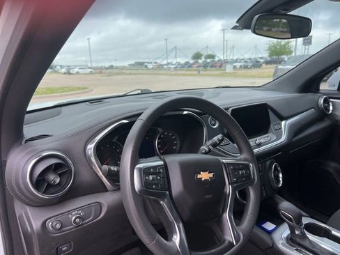 Used 2022 Chevrolet Blazer LT image 7