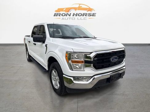 Used 2022 Ford F150 XLT w/ Trailer Tow Package AWD/4WD image 3