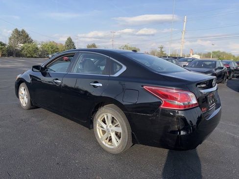 Used 2013 Nissan Altima 2.5 SV image 5