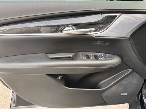 Used 2021 Cadillac XT5 Premium Luxury image 13