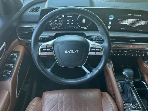 Certified 2024 Kia Telluride SX X-Line AWD/4WD image 11