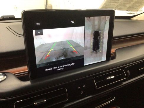 Used 2021 Lincoln Aviator Reserve w/ Elements Package Plus image 20