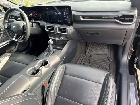 Used 2024 Ford Mustang Premium image 12