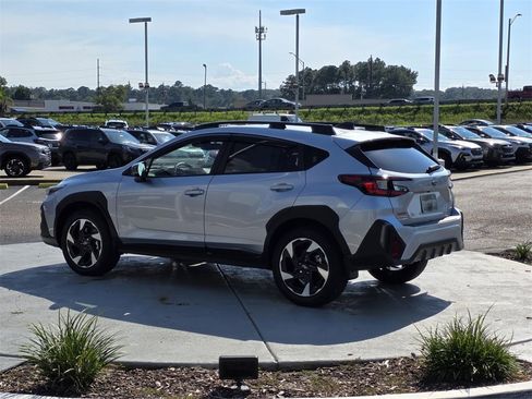 New 2025 Subaru Crosstrek 2.5i Limited w/ Popular Package #3A image 4