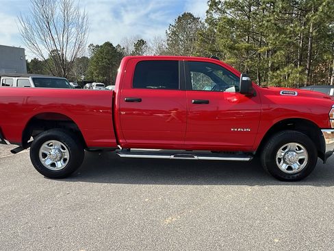 Used 2024 RAM 2500 Big Horn w/ Bed Utility Group image 7