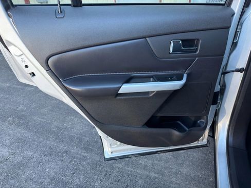 Used 2013 Ford Edge Limited image 6
