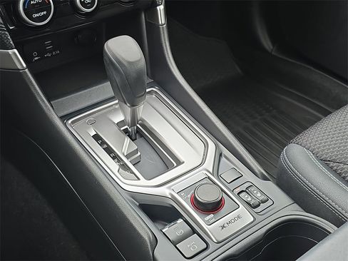 Used 2020 Subaru Forester Premium image 28