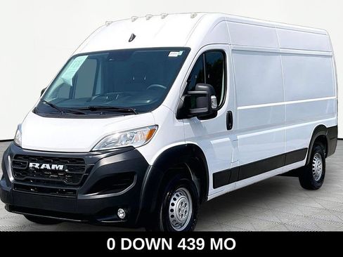 Used 2025 RAM ProMaster 2500 w/ Convenience Group FWD image 1