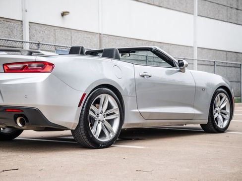 Used 2016 Chevrolet Camaro LT RWD image 51