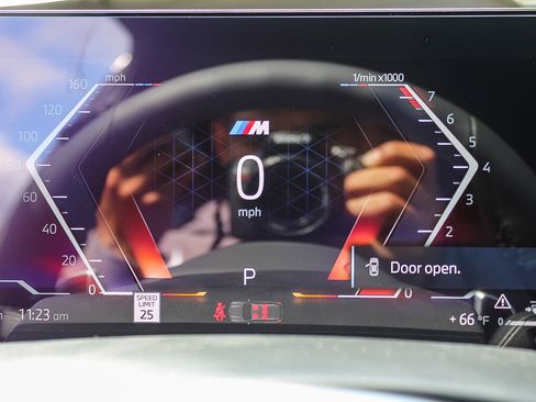 New 2026 BMW X5 xDrive50e image 23