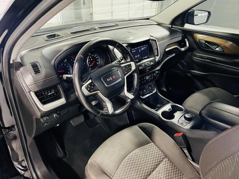 Used 2021 GMC Terrain SLE w/ Driver Convenience Package FWD image 17